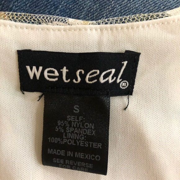 Wet Seal Lace Top - Picture 2 of 3